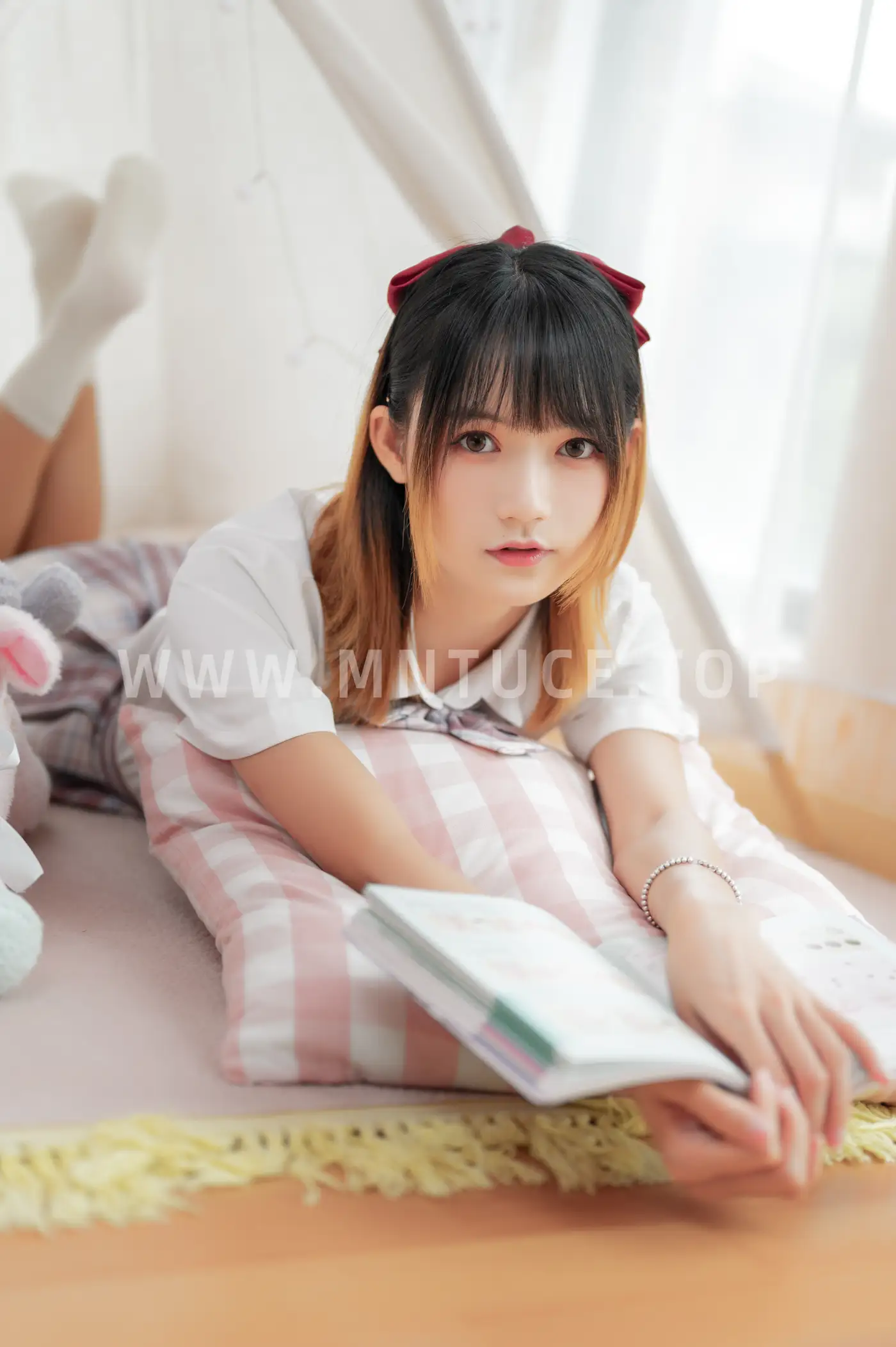 [YITUYU] 2022.05.18 Vol.0918 – Girl’s Thoughts Rabbit Zzz won't eat carrots#[32P]-14